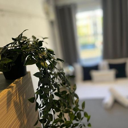 Nifty 2 Bedroom Flat In Goswell Rd Лондон Екстер'єр фото